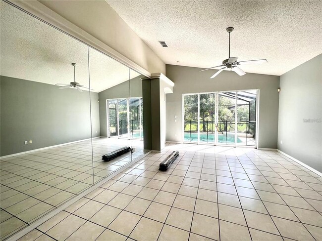 Building Photo - 16708 Glenbrook Blvd