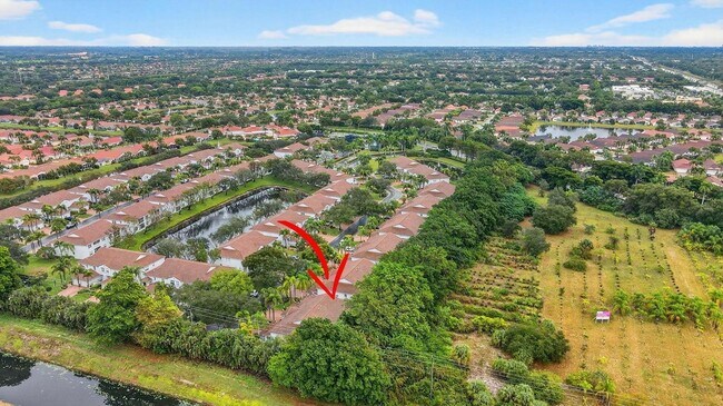 Building Photo - 7910 Laina Ln