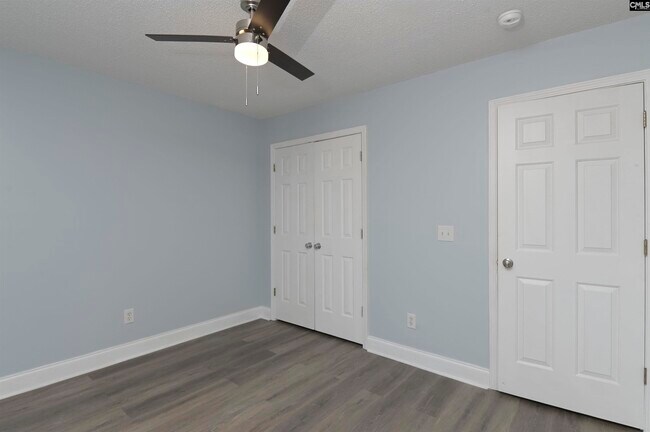 Building Photo - 509 Burnside Dr