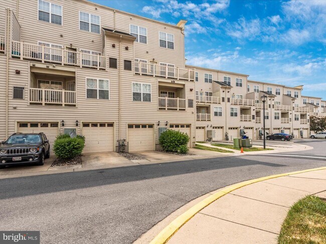 Building Photo - 1868 Monocacy View Cir