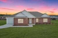 Building Photo - 540 Woodland Cir