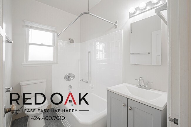 Building Photo - 601-605 Glenwood Rd