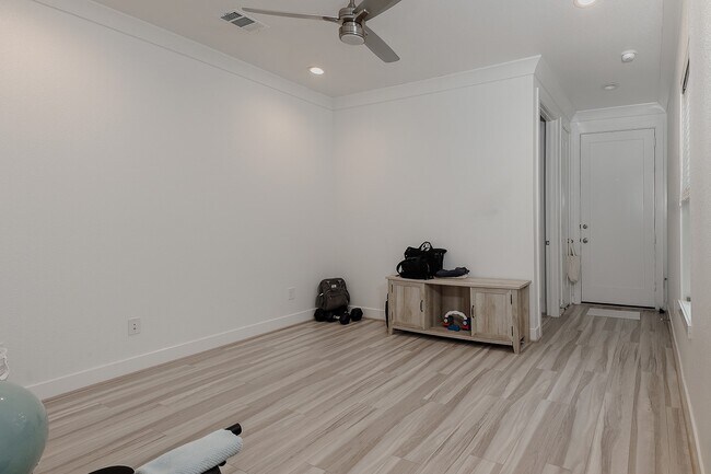 Building Photo - 154 Kendrick Pines Blvd