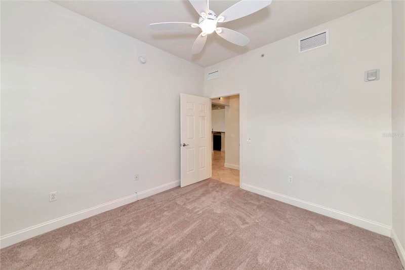 Building Photo - 7702 Lake Vista Ct