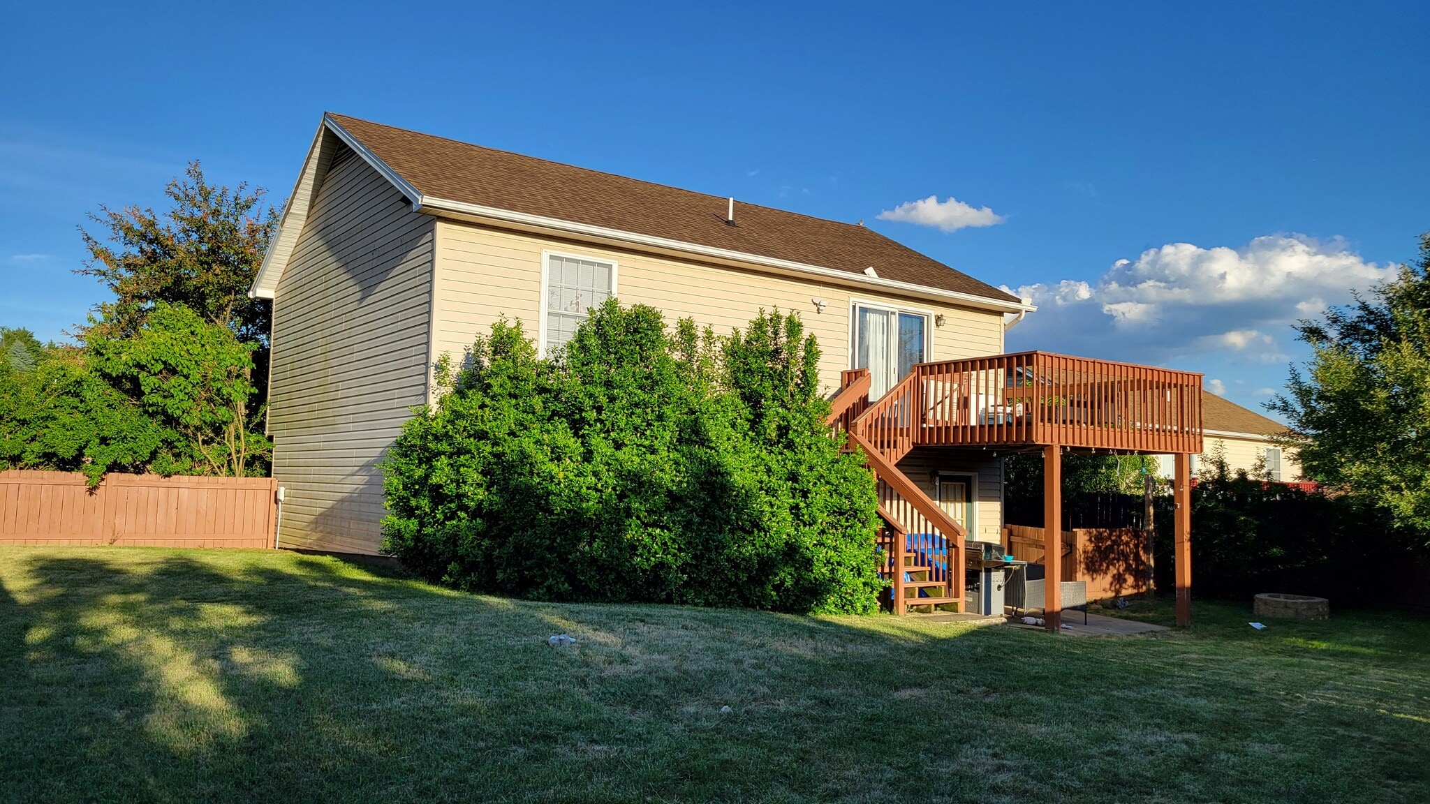 Building Photo - 131 Brookside Pl