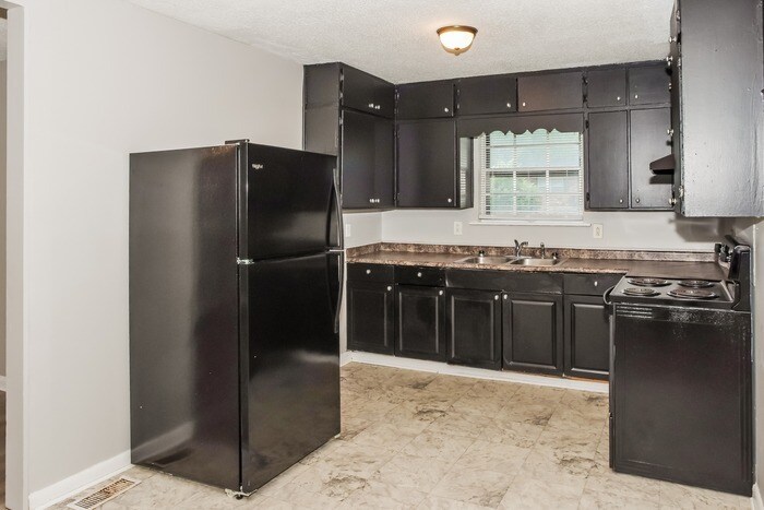 Building Photo - 3107 Forsythe Dr NW