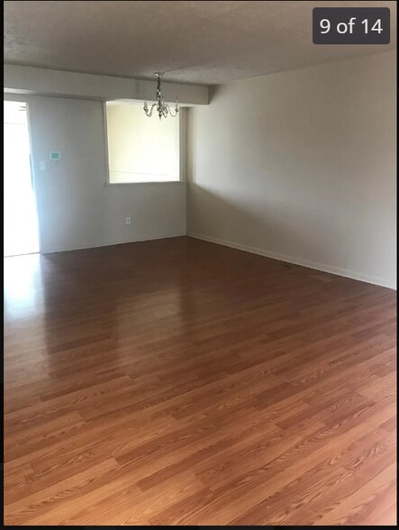 Building Photo - 802 W Spring Meadow Ct