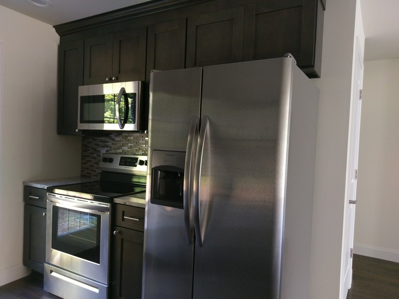 Stainless Steel Appliances - 60 Somersworth Rd
