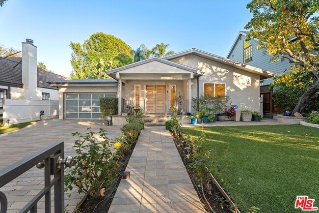 Building Photo - 4136 Greenbush Ave