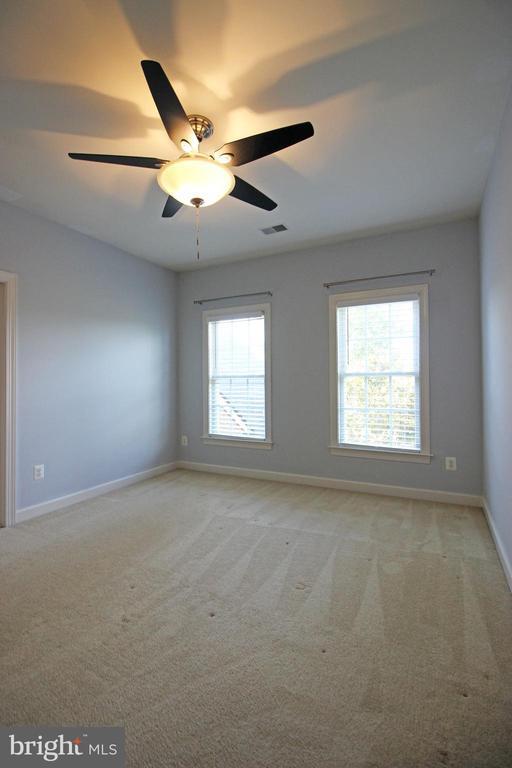 Building Photo - 22330 Dolomite Hills Dr