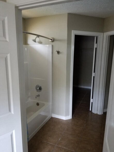 Building Photo - 169 Wildflower Ln