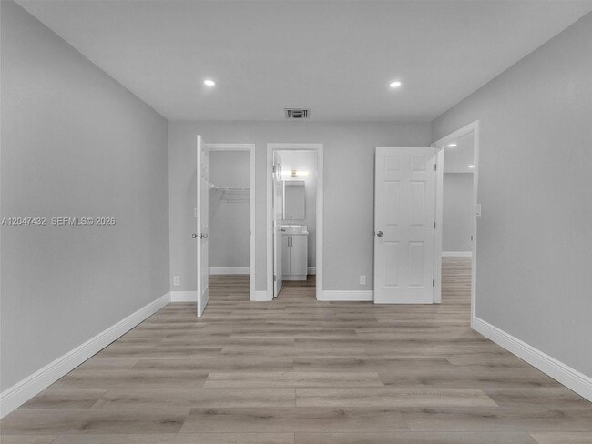 Building Photo - 10373 NW 35th St