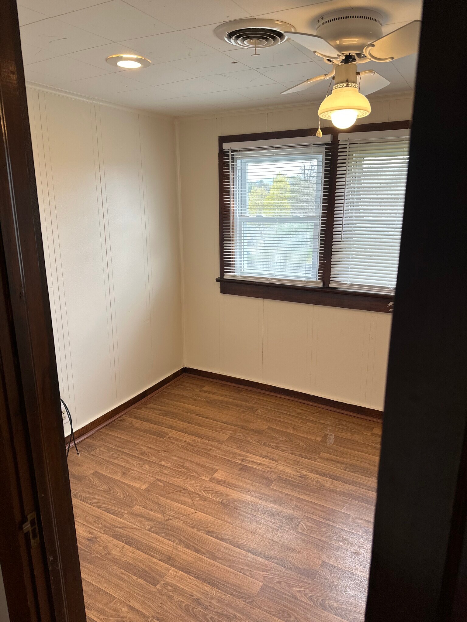 Building Photo - 205 Unaka St