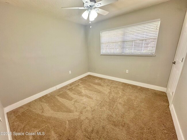 Building Photo - 2130 Garnet Ct