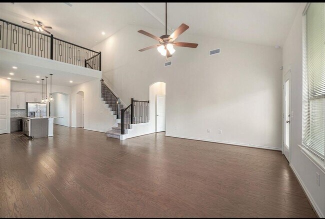 Building Photo - 7315 Buckthorn Holw Trl