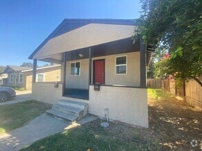 Building Photo - 429 Florinda St