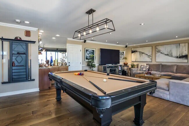 Building Photo - 3630 Gleneagles Dr