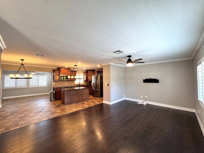 Building Photo - 3465 Balsam Dr