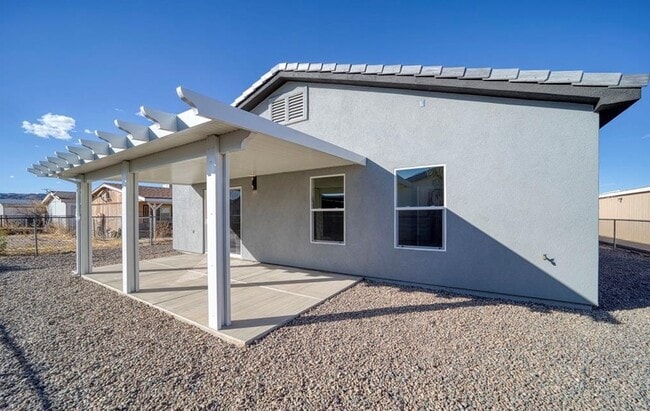 Building Photo - 776 Citrus St