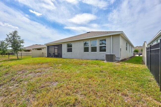 Building Photo - 17032 Harvest Moon Way