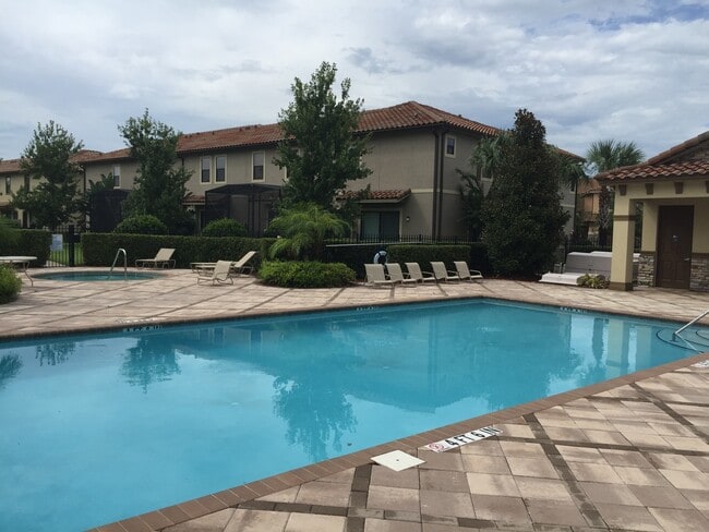 Building Photo - 3/2.5 Townhouse in Eagle Creek Golf Course Community of Lake Nona (Gated)