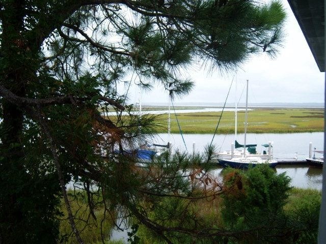 Building Photo - 13 Hidden Harbor Rd