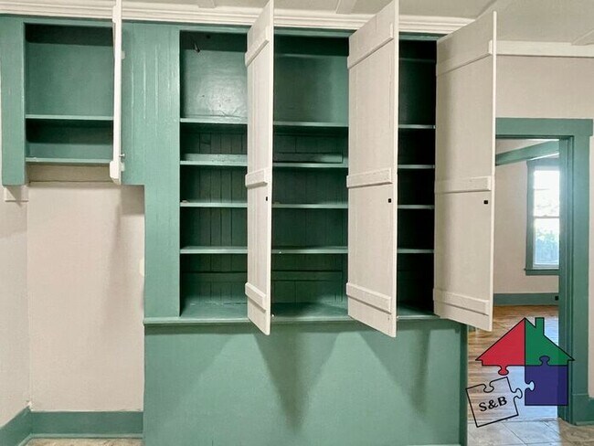 Building Photo - First Floor 1BR in Montpelier - Pets Negotiable!