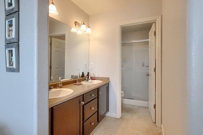 Building Photo - Four Bedroom Home in the Harlan Ranch Community