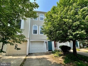 Building Photo - 12518 Heykens Ln