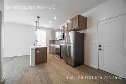 Building Photo - 304 Woodland Ave