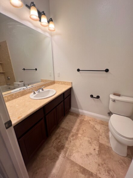 Building Photo - 3976 Clara Lee Ln