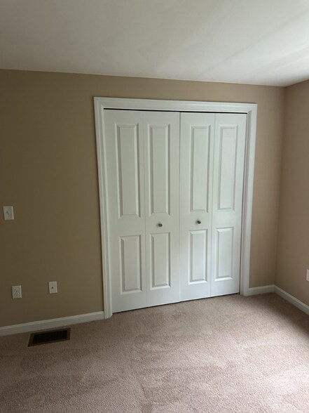 Building Photo - 0 Hartshorn Way