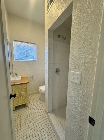 Building Photo - Charming Historic "Shot Gun Style" 2 bedroom Duplex