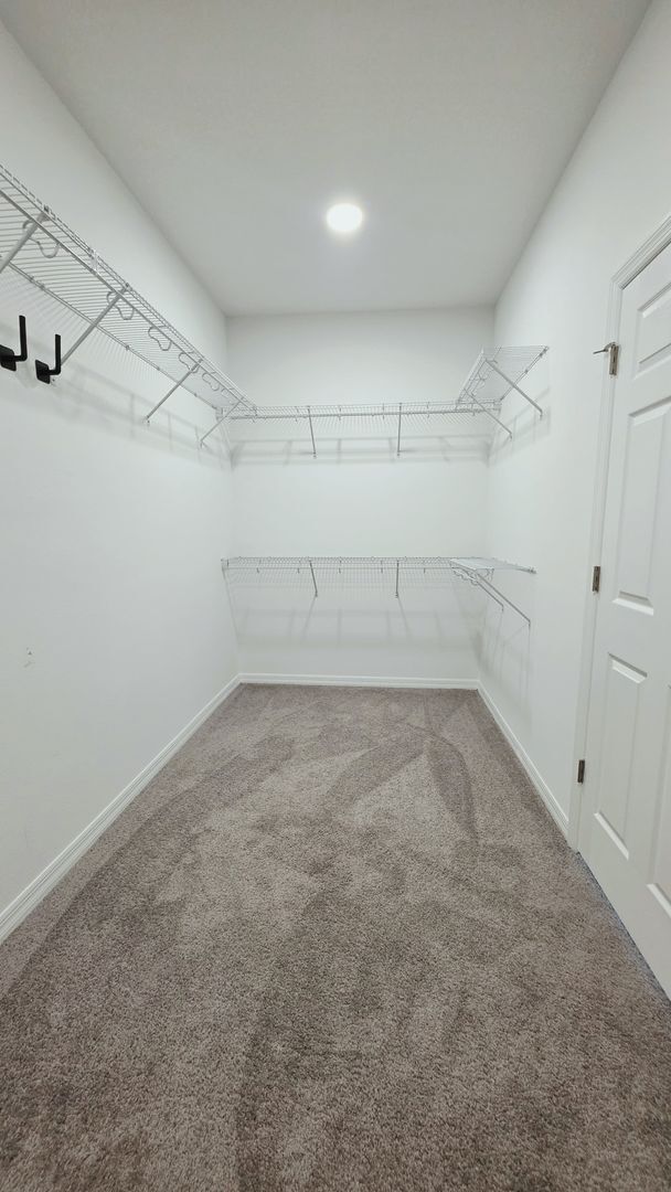 Building Photo - Executive 4BR / 3.5BA Home | Loft • Office...