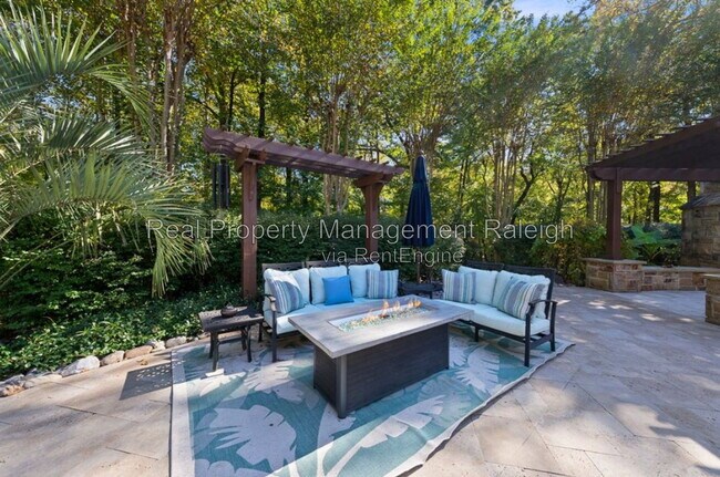 Building Photo - 6573 Wakefalls Dr