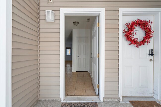 Building Photo - 2660 North Ave