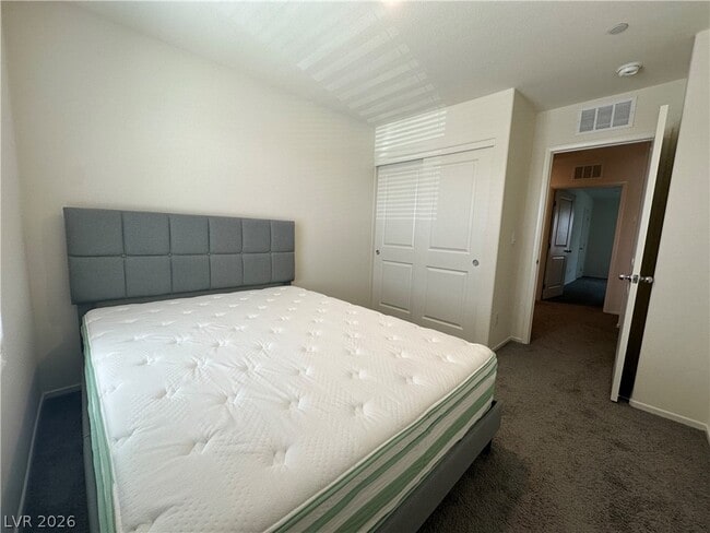 Building Photo - 4926 Fern Mesa Ave