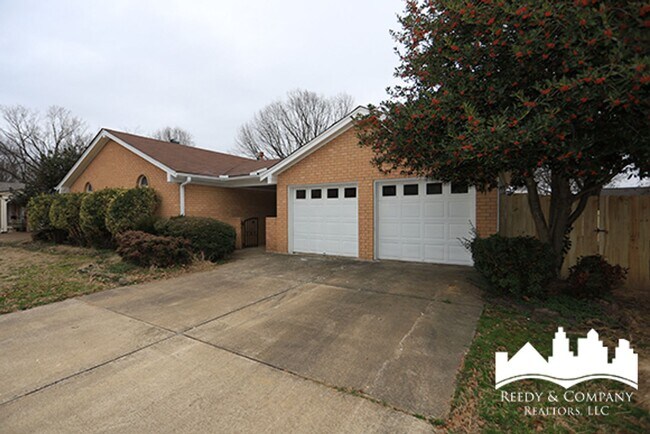 Building Photo - Welcome to 3132 Rosebay!
