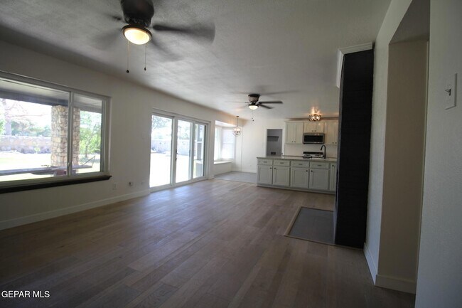Building Photo - 19014 Armington Dr