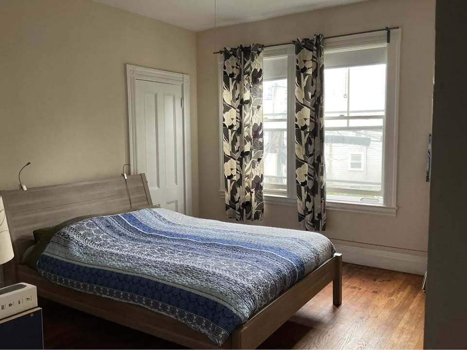 Building Photo - 75 Aldie St