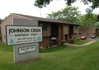 Building Photo - Johnson Creek
