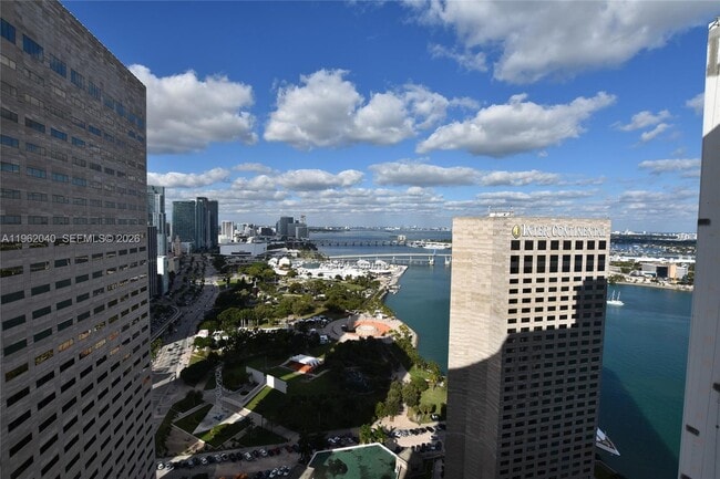 Building Photo - 325 S Biscayne Blvd