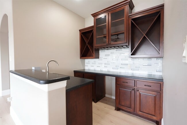 Building Photo - 32726 Tall Oaks Way