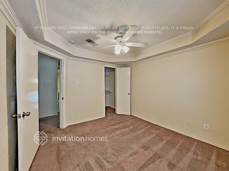 Building Photo - 5201 Waltham Ct