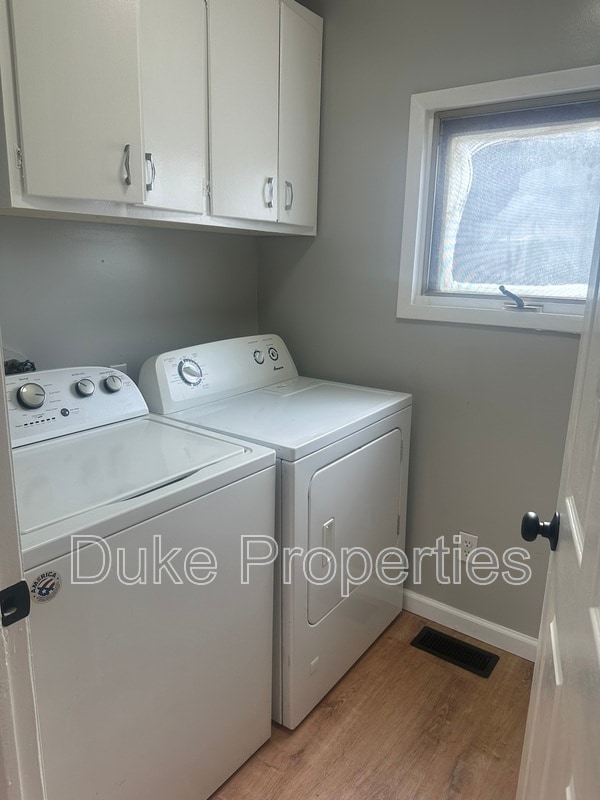 Building Photo - 5 Sheridan St