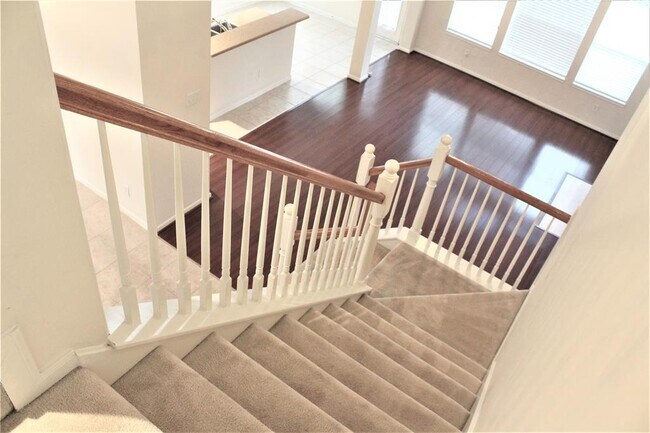 Building Photo - 22511 Parkvine Ln