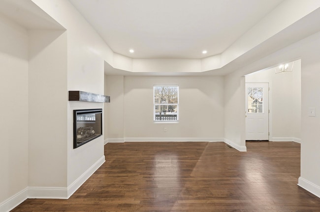 Building Photo - 4414 Whetsel Ave