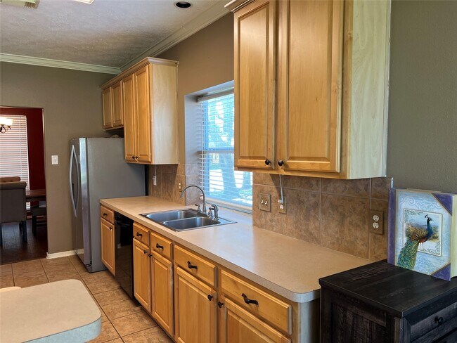 Building Photo - 14526 Grove Estates Ln