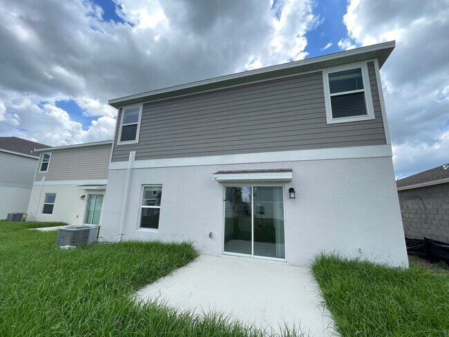 Building Photo - 343 Heroic Rd