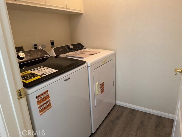 Building Photo - 15 Riva Dr
